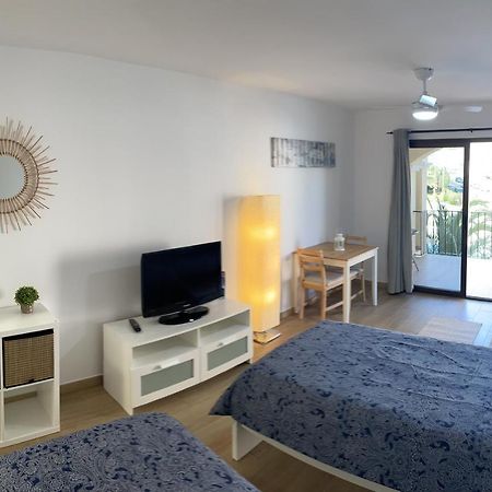 Castle Harbour Los Cristianos Beautiful Studio With Pool View Exterior foto
